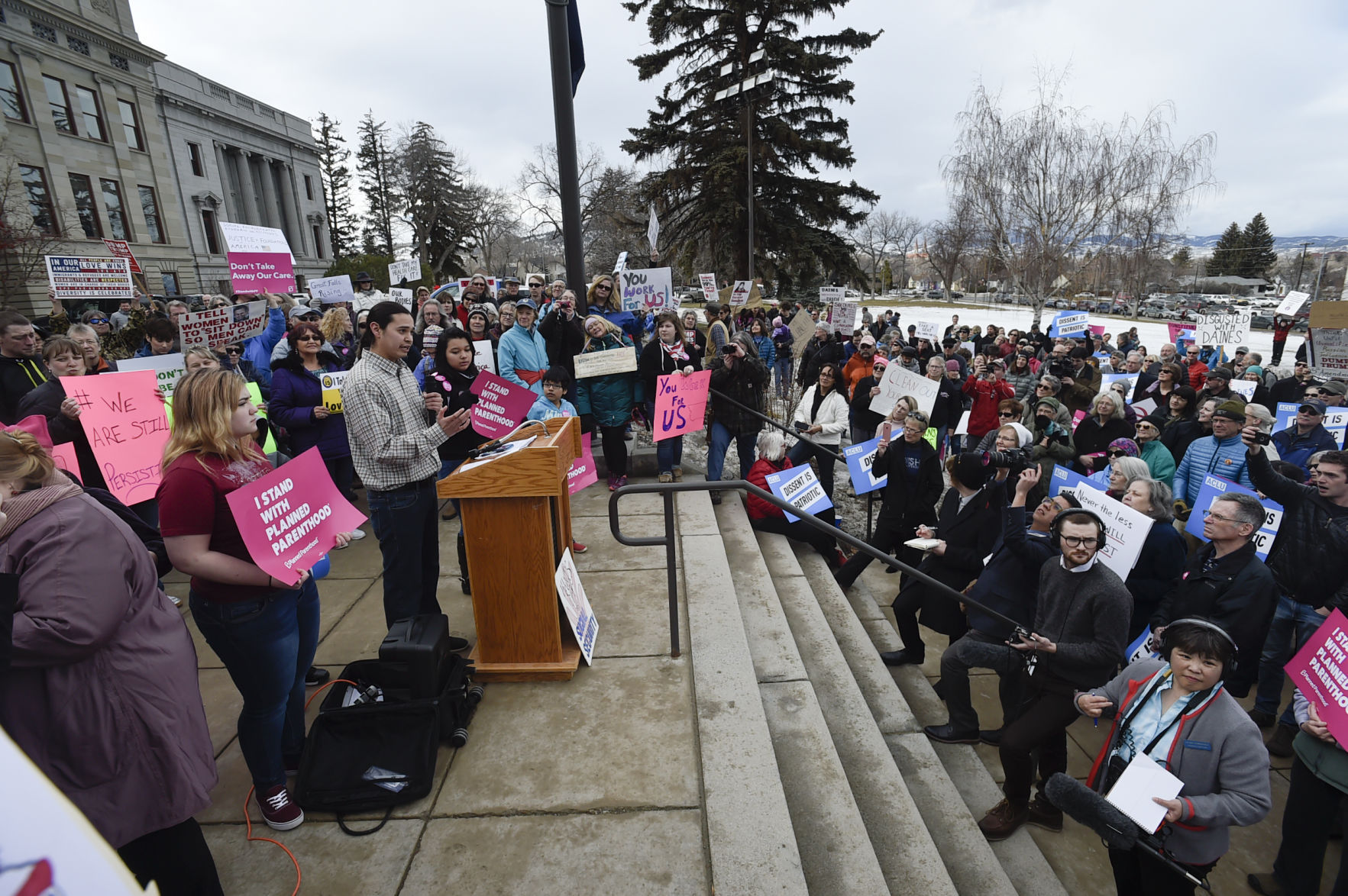 Hundreds of protesters gather to "Bring the Town Hall to Steve Daines"